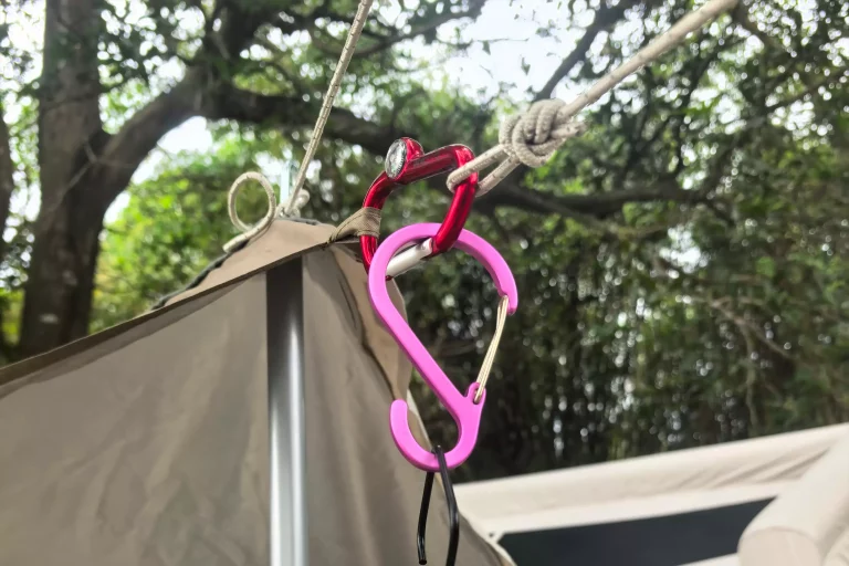 What Are The Uses of Carabiners: Unlocking the Versatility of a Handy Tool