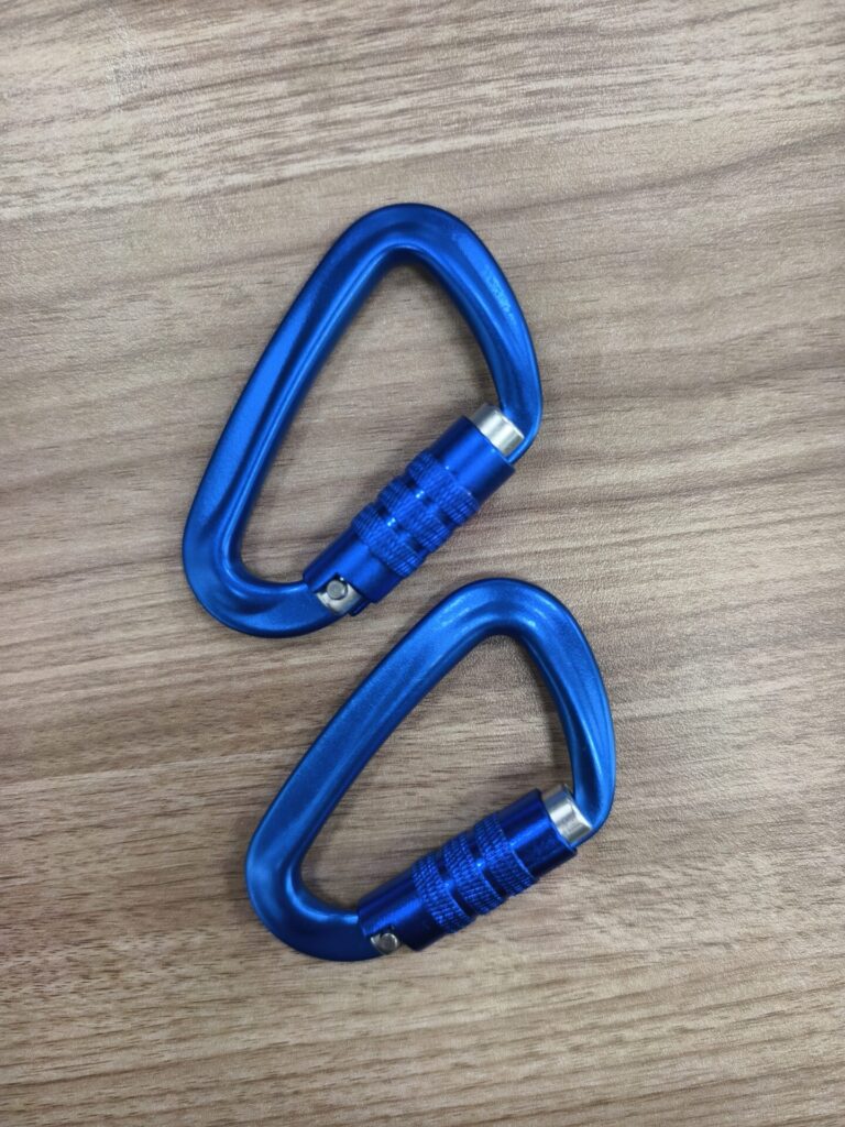 A1303TN Blue Aluminum Carabiner2