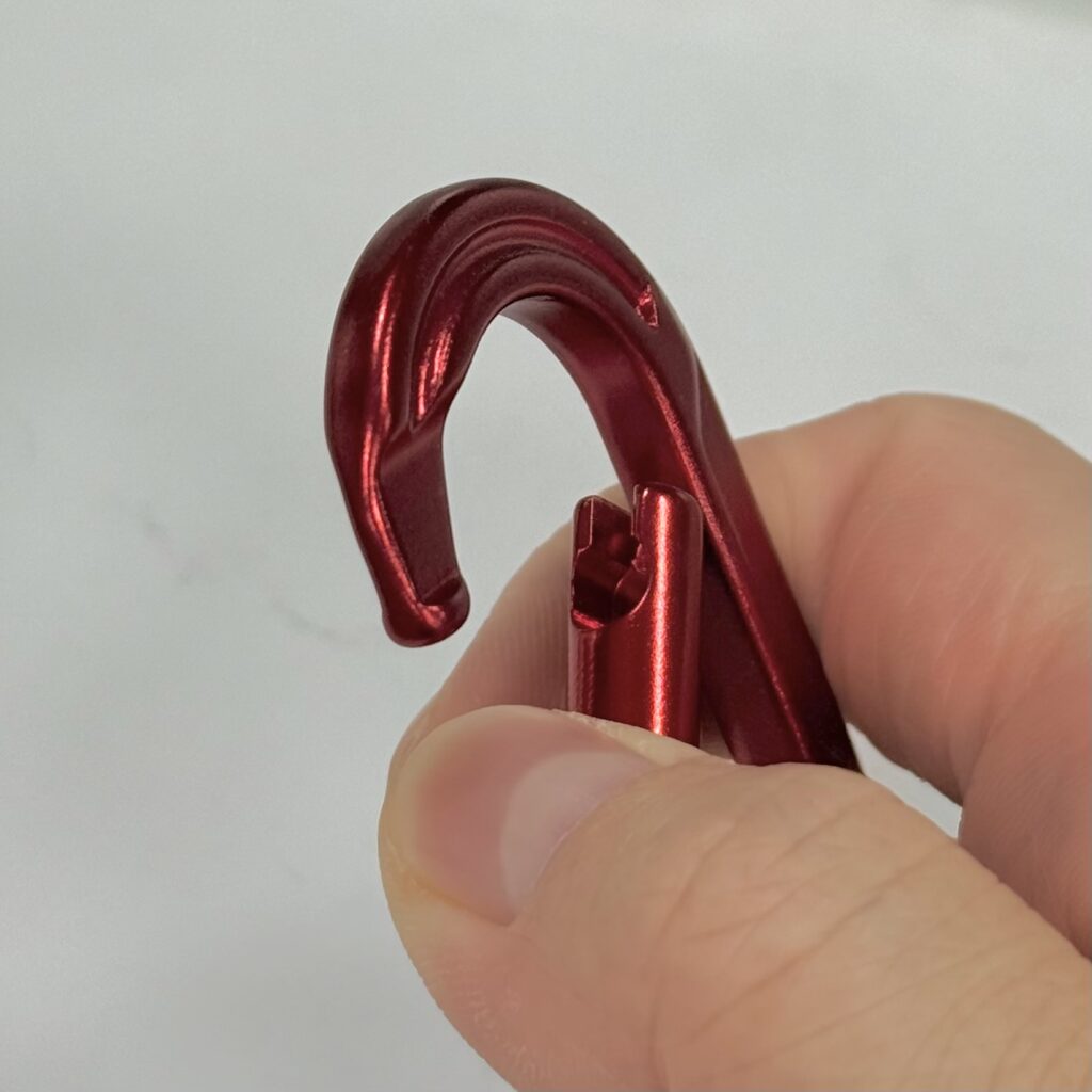 A1307 Red mini Carabiner2