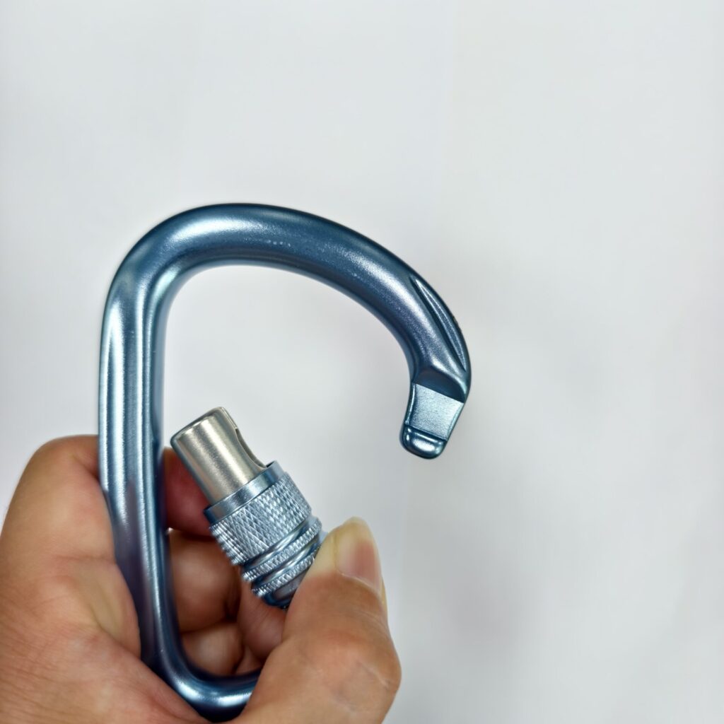 A1805N Screw Lock Climbing Carabiner