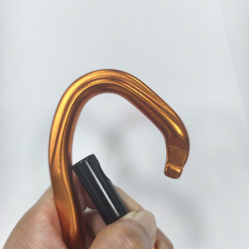 A2001 High-load-bearing capacity Carabiner