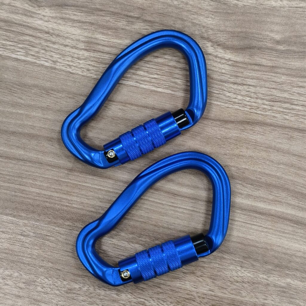 A2001TN Blue Aluminum Carabiner3
