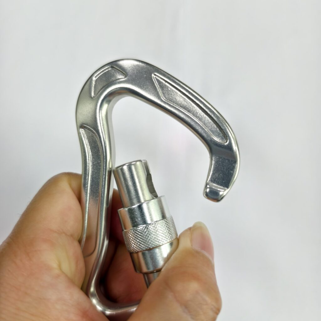 A2102N Silver Aluminum Carabiner