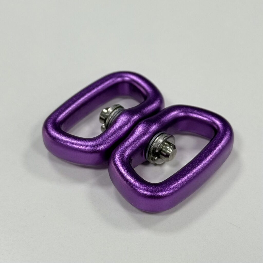 D+D Rotating Ring Carabiner1