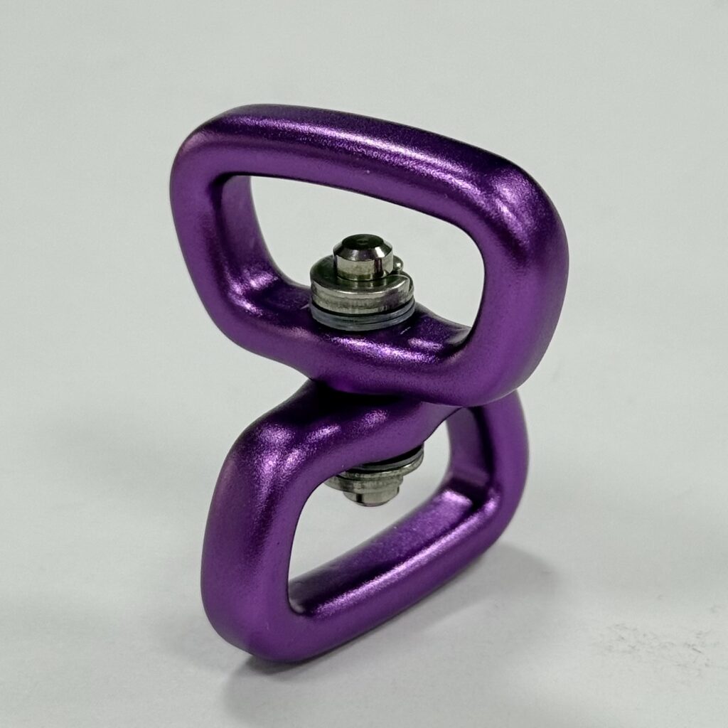 D+D Rotating Ring Carabiner3