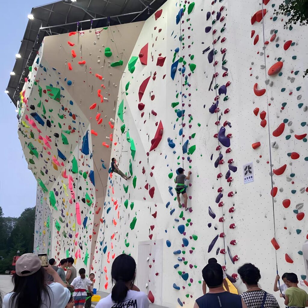 climbing wall2